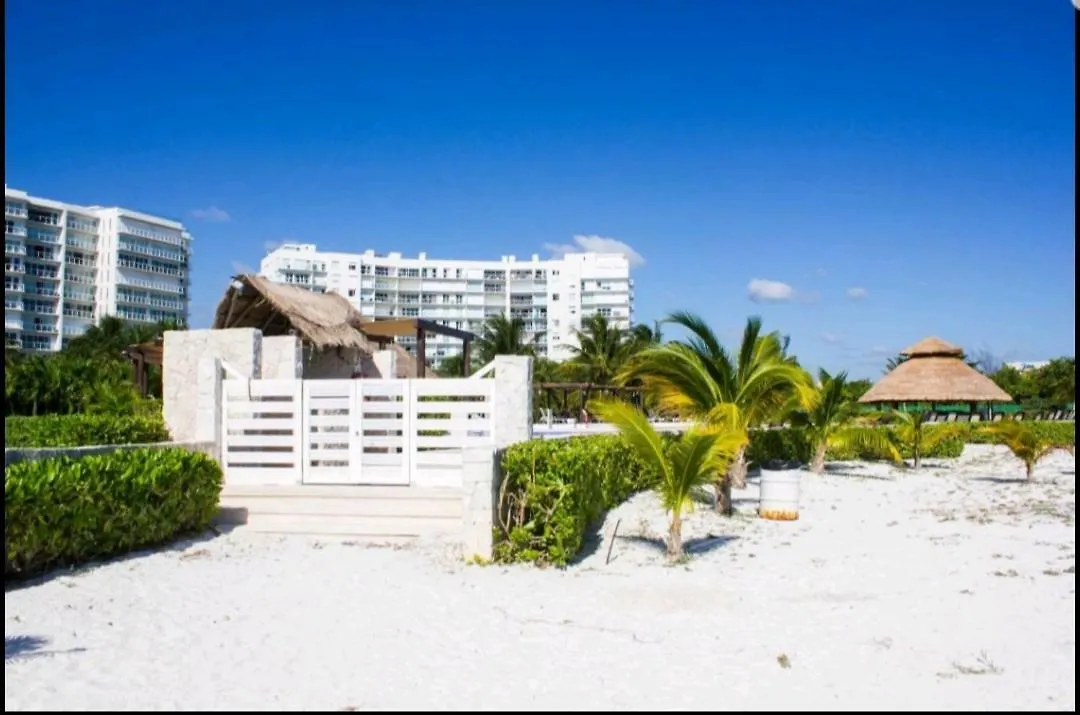 Apartmán Amara Puerta Del Mar Apartamento Cancún